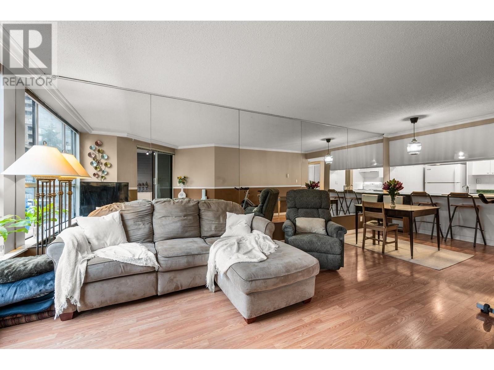 405 1270 Robson Street, Vancouver, British Columbia  V6E 3Z6 - Photo 2 - R2827324