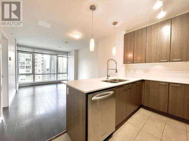 2503 2955 Atlantic Avenue, Coquitlam, British Columbia  V3B 0H9 - Photo 2 - R2781492