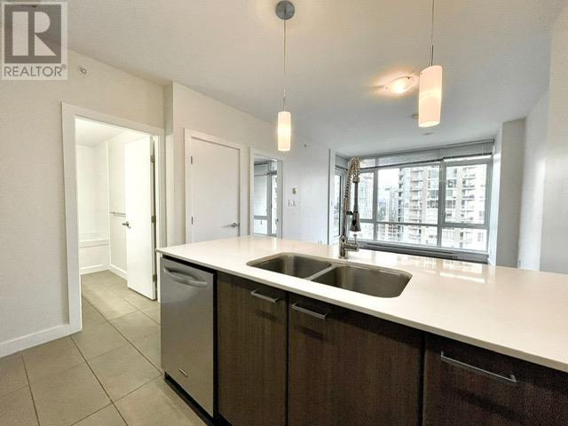2503 2955 Atlantic Avenue, Coquitlam, British Columbia  V3B 0H9 - Photo 1 - R2781492