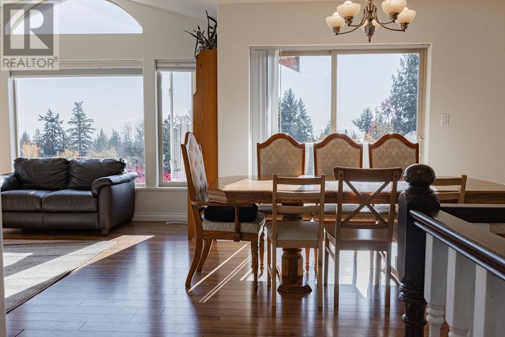 6356 Jasper Road, Sechelt, British Columbia  V7Z 0R7 - Photo 11 - R2827987