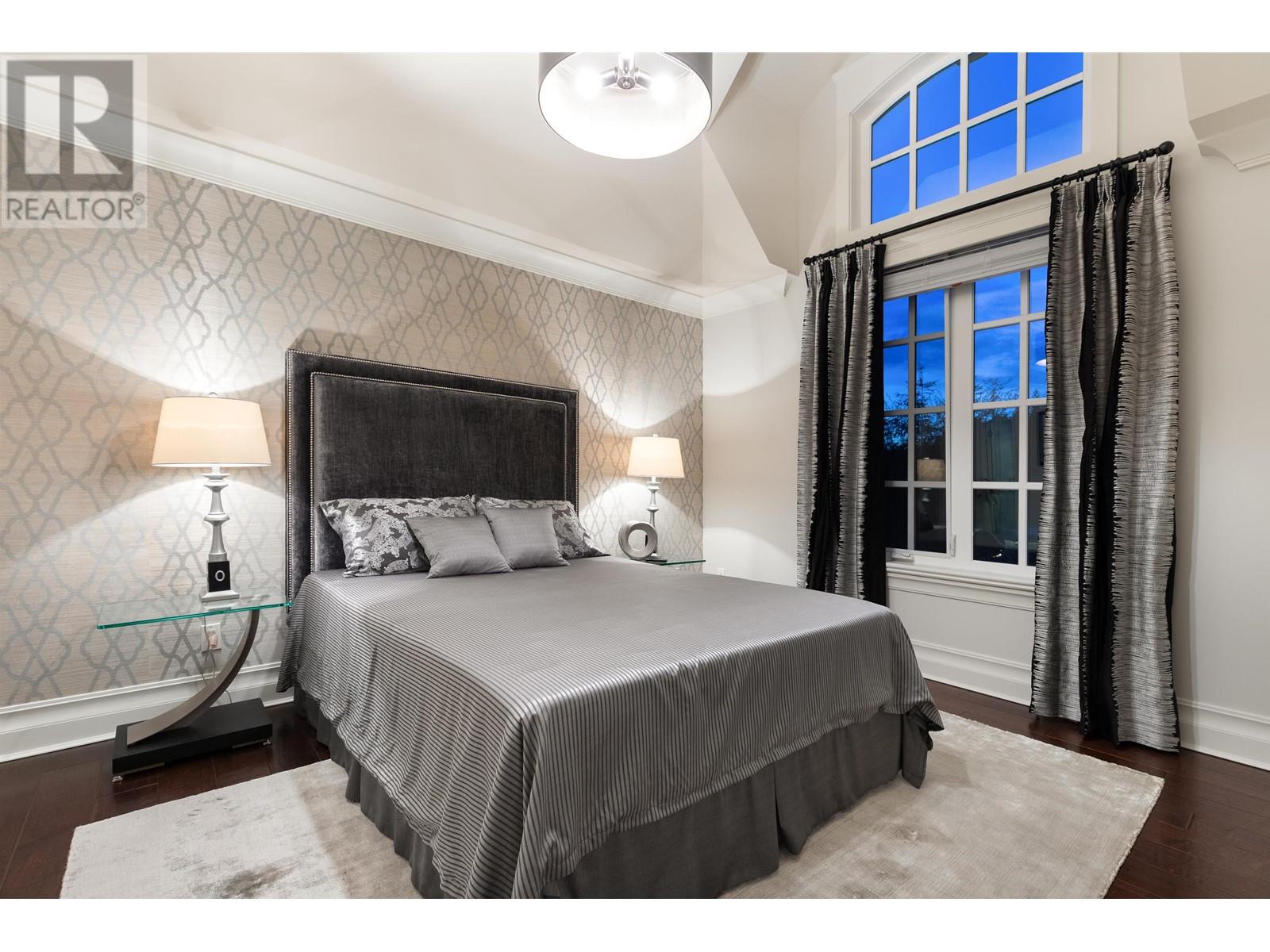 1402 Crystal Creek Drive, Anmore, British Columbia  V3H 0A3 - Photo 11 - R2824559