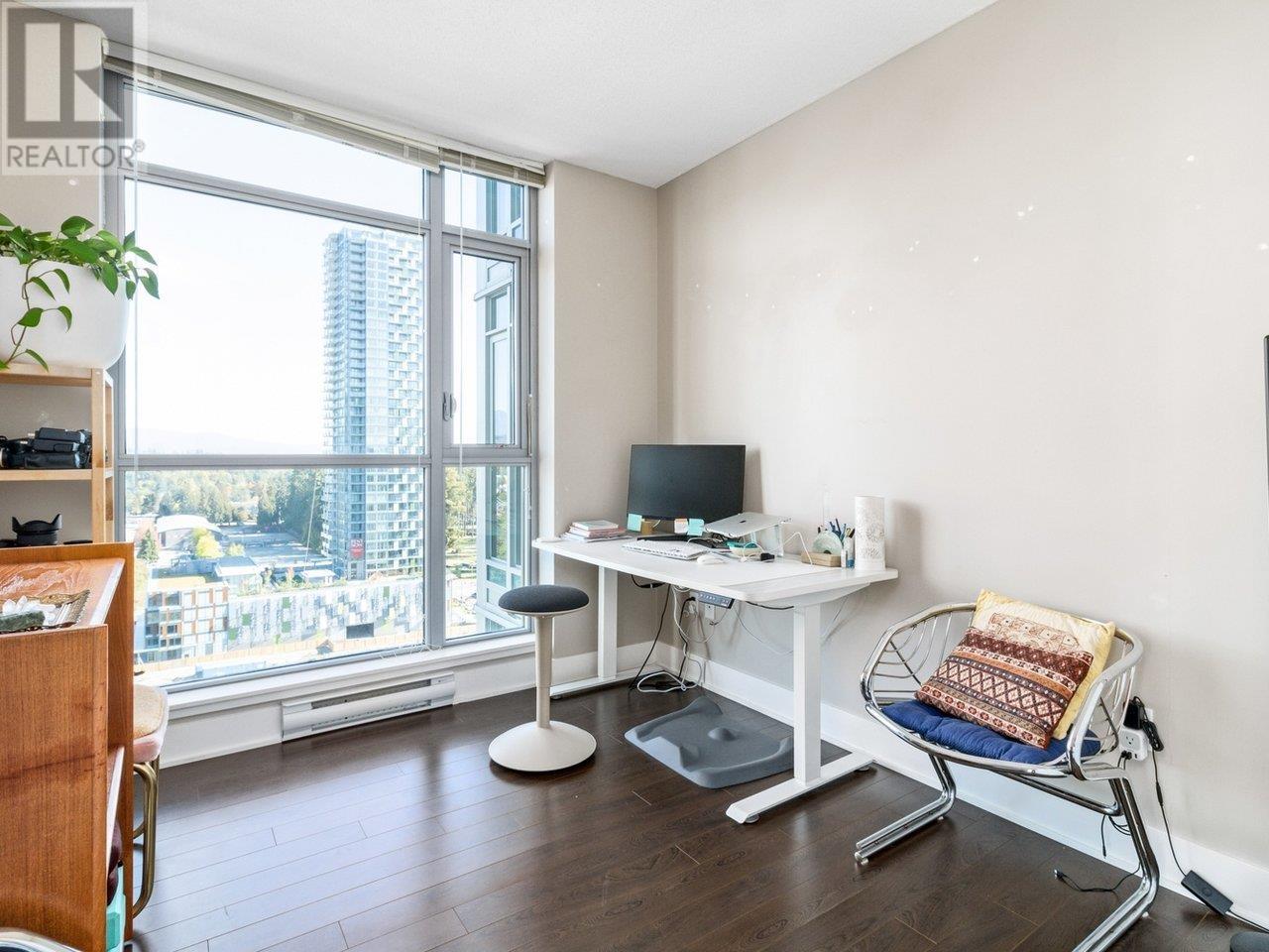 2103 3008 Glen Drive, Coquitlam, British Columbia  V3B 0J5 - Photo 11 - R2824684