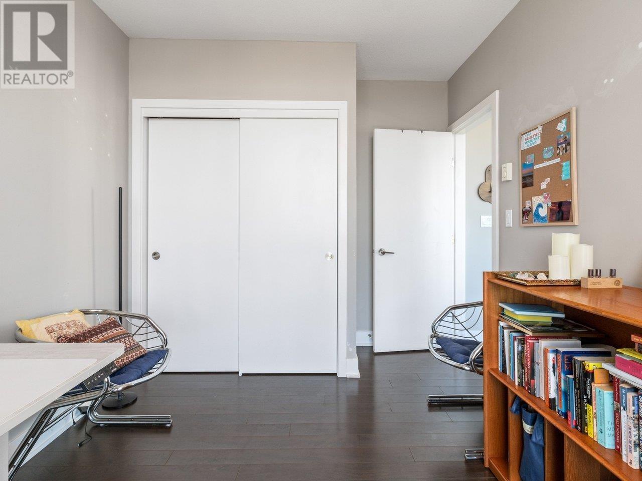 2103 3008 Glen Drive, Coquitlam, British Columbia  V3B 0J5 - Photo 12 - R2824684