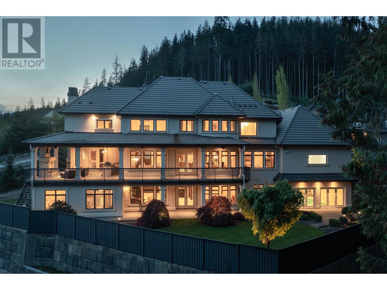 1402 Crystal Creek Drive, Anmore, British Columbia  V3H 0A3 - Photo 34 - R2824559