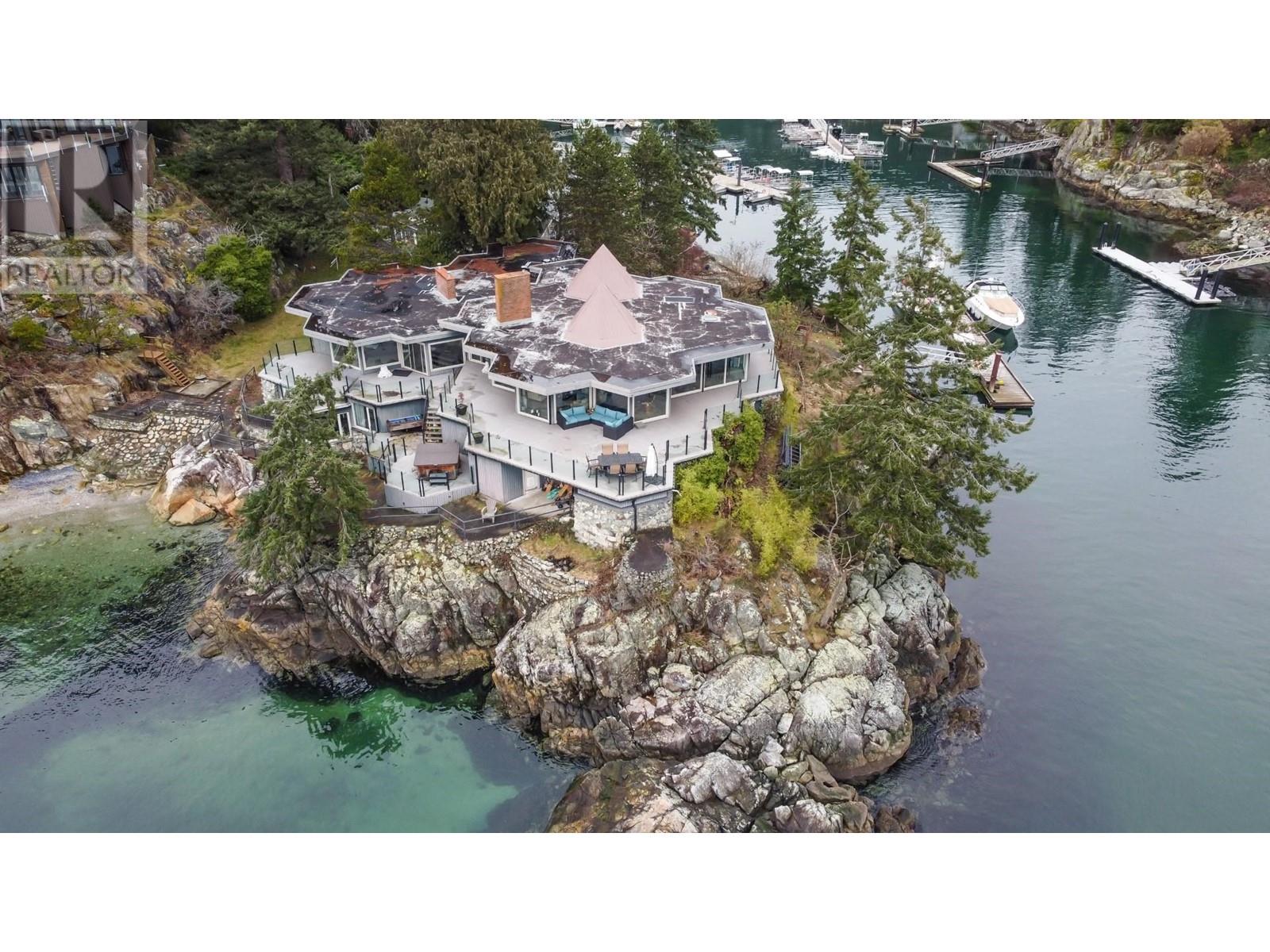 5806 Eagle Island, West Vancouver, British Columbia  V7W 1V5 - Photo 3 - R2828353