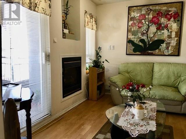 206 688 E 56th Avenue, Vancouver, British Columbia  V5X 1R7 - Photo 2 - R2828287