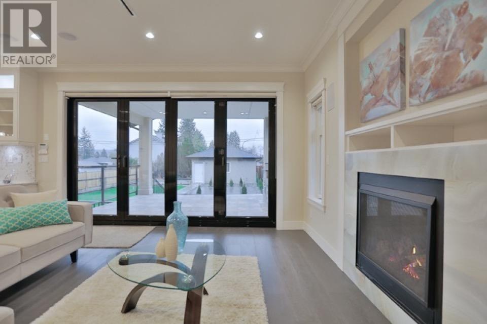 6782 Hersham Avenue, Burnaby, British Columbia  V5E 3K8 - Photo 10 - R2828417