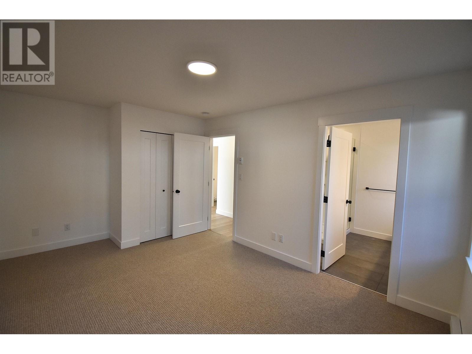 1072 Celia Crescent, Gibsons, British Columbia  V0N 1V7 - Photo 25 - R2794071