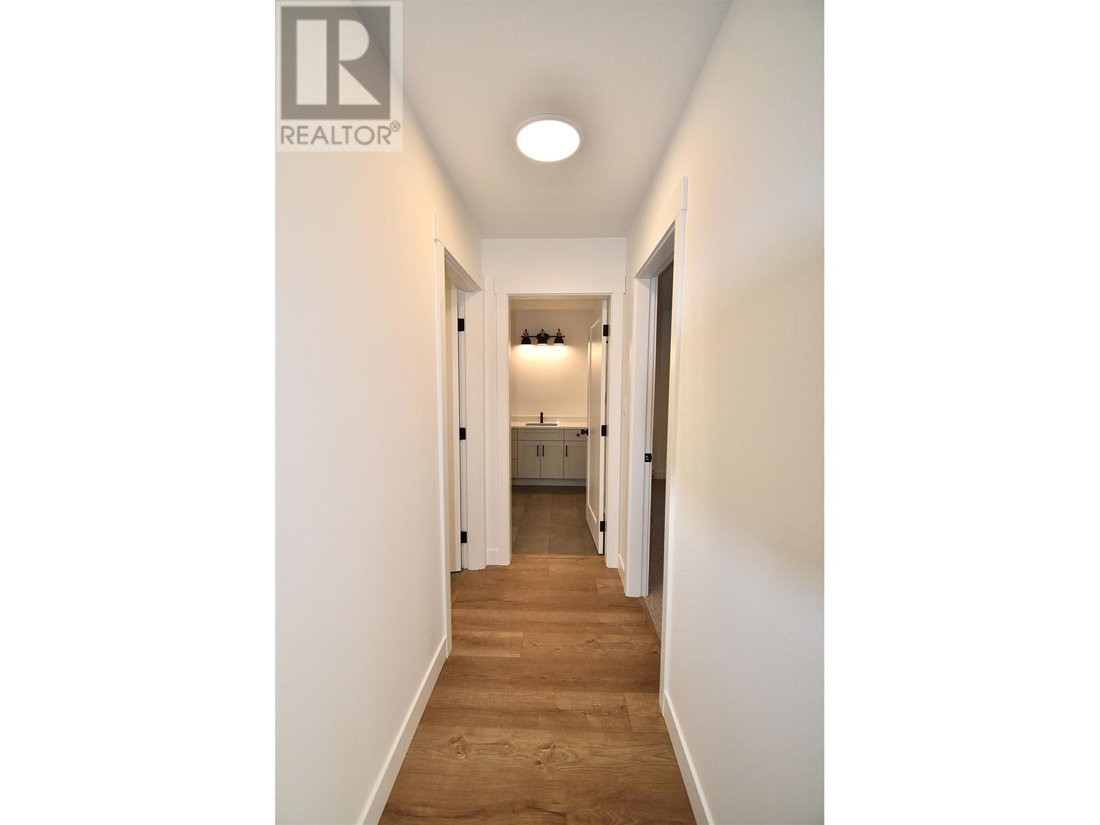 1072 Celia Crescent, Gibsons, British Columbia  V0N 1V7 - Photo 24 - R2794071