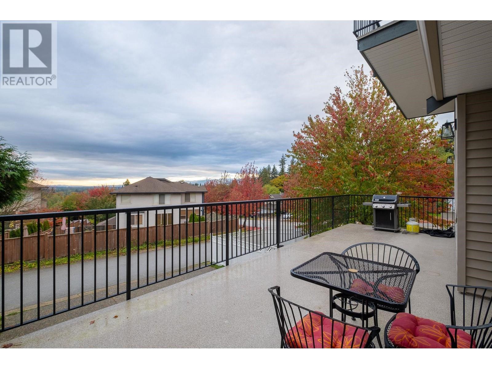 10727 248 Street, Maple Ridge, British Columbia  V2W 1G6 - Photo 11 - R2828093
