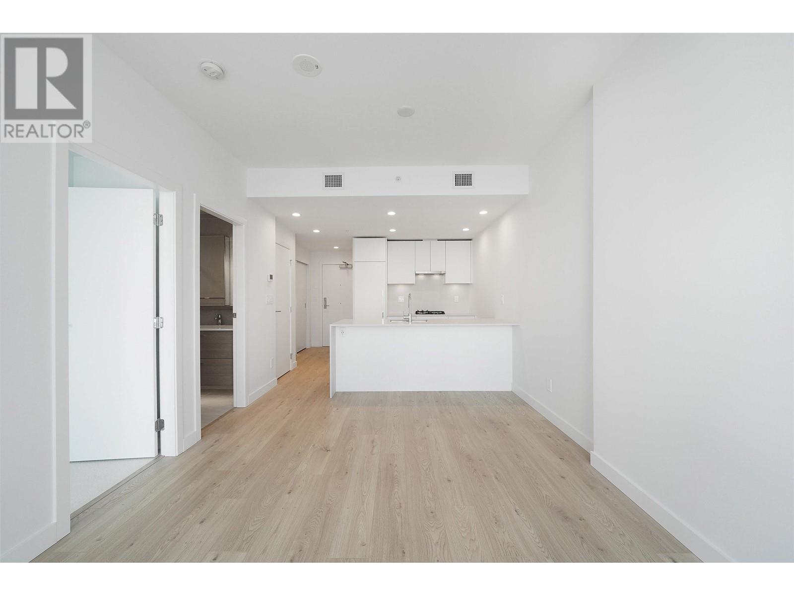 3208 2181 Madison Avenue, Burnaby, British Columbia  V5C 0N4 - Photo 2 - R2826290