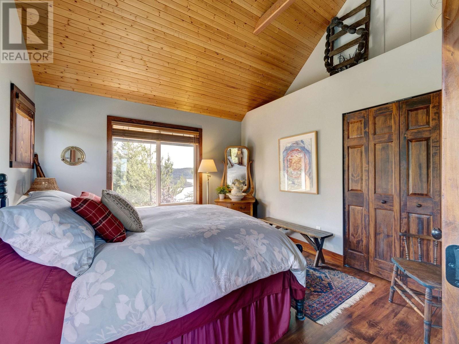 4200 Orca Road, Garden Bay, British Columbia  V0N 1S1 - Photo 36 - R2824701