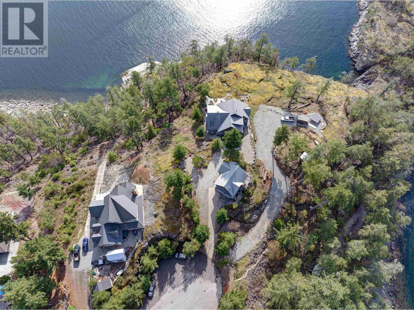 4200 Orca Road, Garden Bay, British Columbia  V0N 1S1 - Photo 4 - R2824701