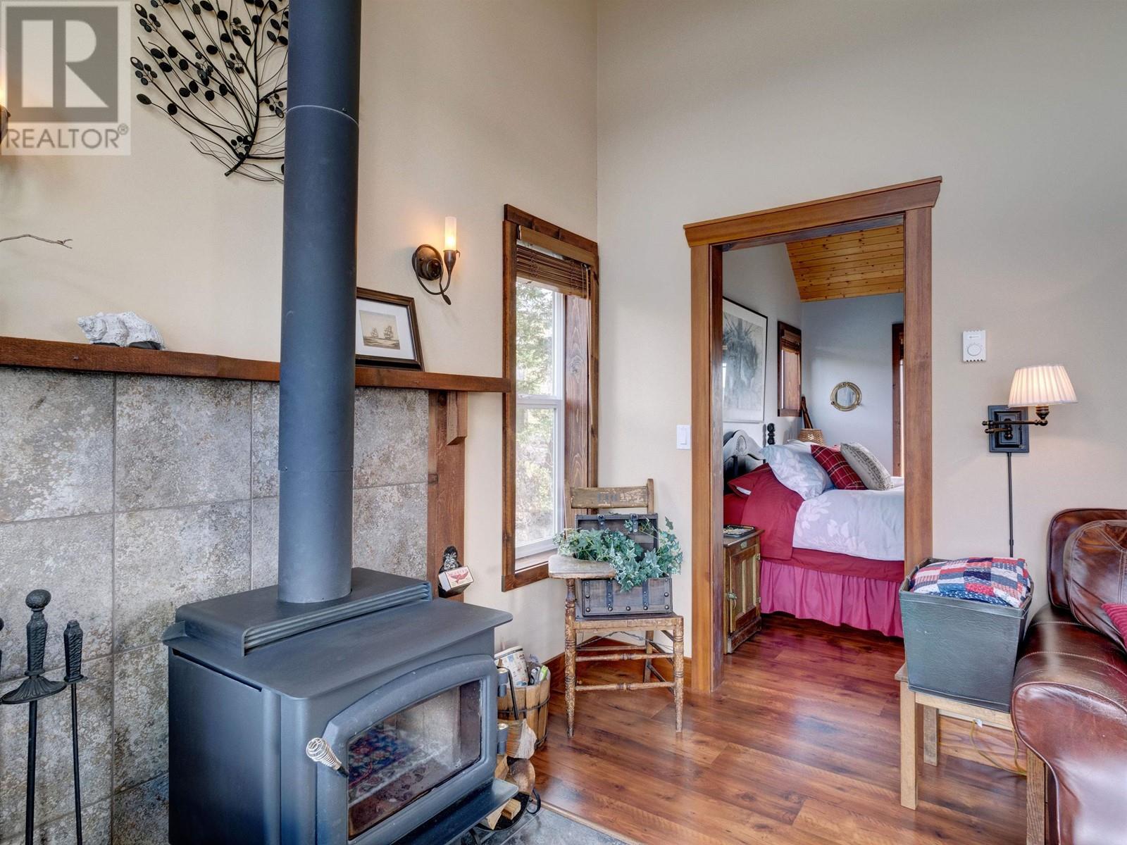 4200 Orca Road, Garden Bay, British Columbia  V0N 1S1 - Photo 35 - R2824701