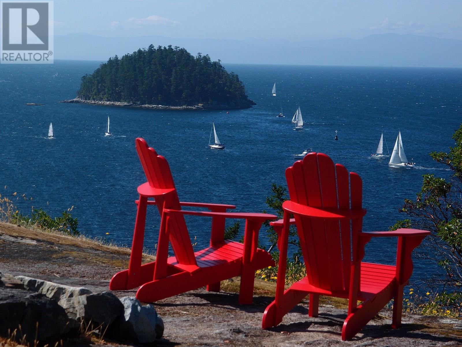 4200 Orca Road, Garden Bay, British Columbia  V0N 1S1 - Photo 5 - R2824701