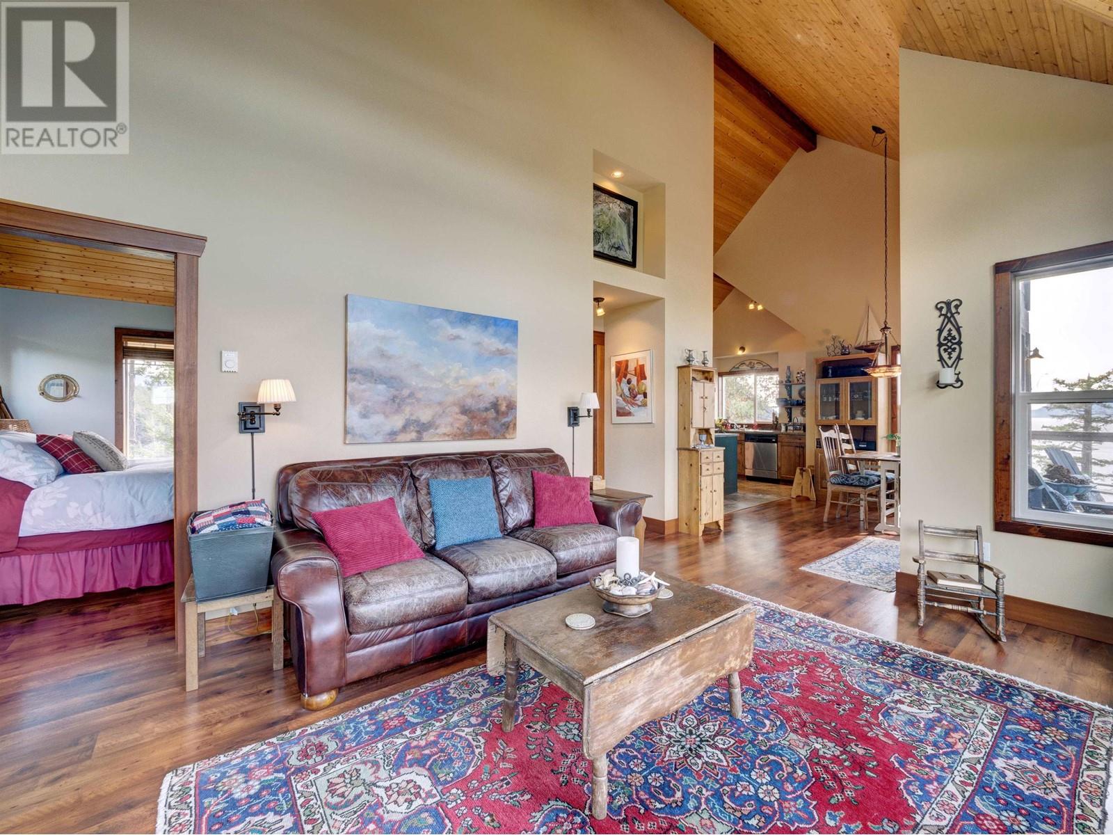 4200 Orca Road, Garden Bay, British Columbia  V0N 1S1 - Photo 38 - R2824701