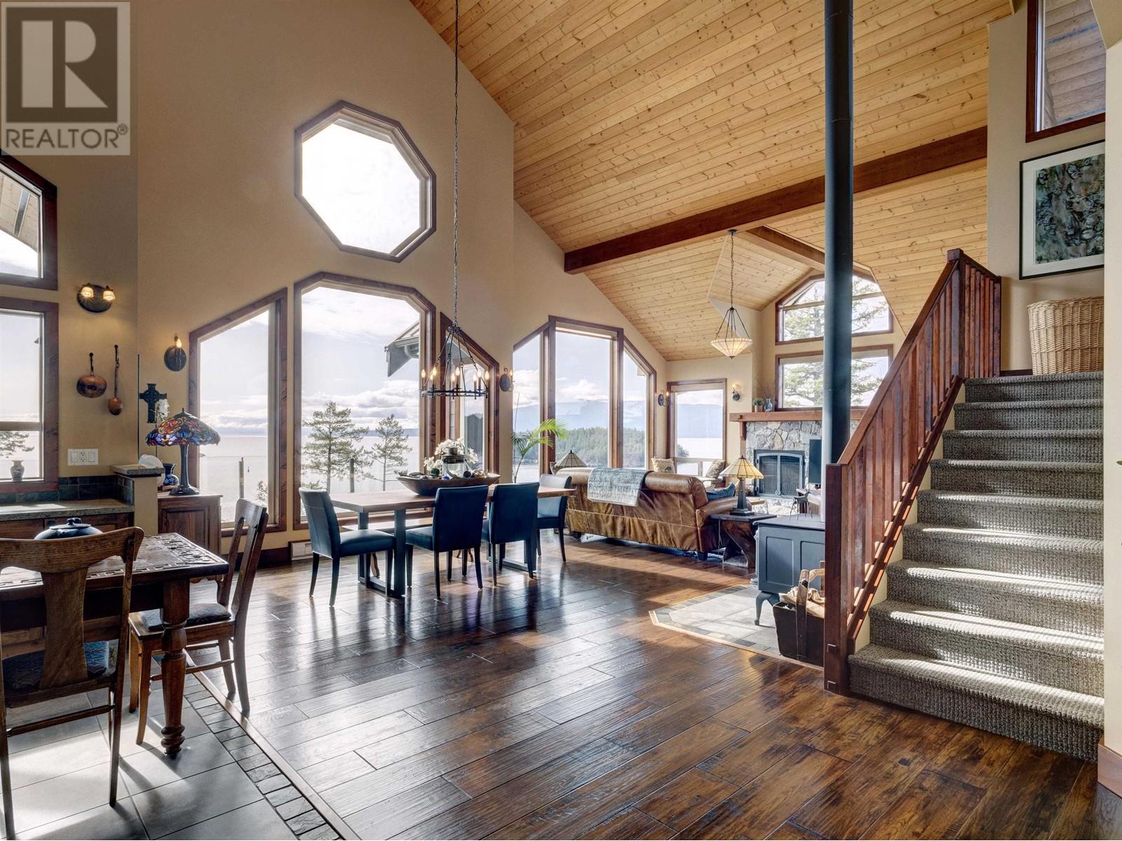 4200 Orca Road, Garden Bay, British Columbia  V0N 1S1 - Photo 23 - R2824701