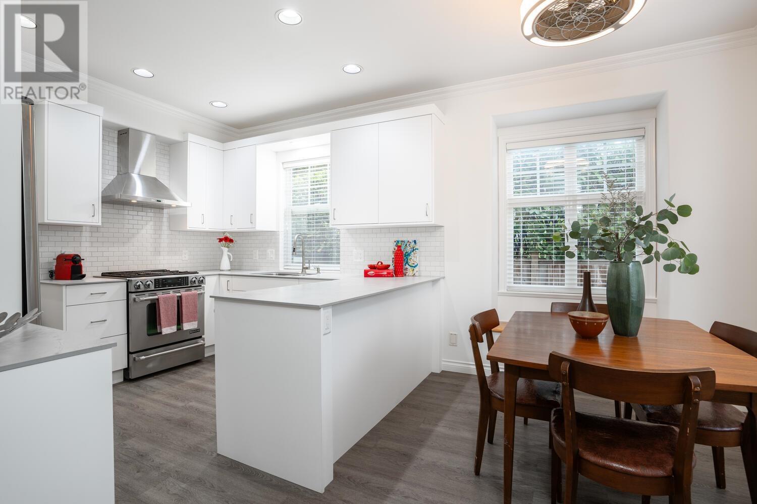 2808 W 13th Avenue, Vancouver, British Columbia  V6K 2T7 - Photo 14 - R2827568