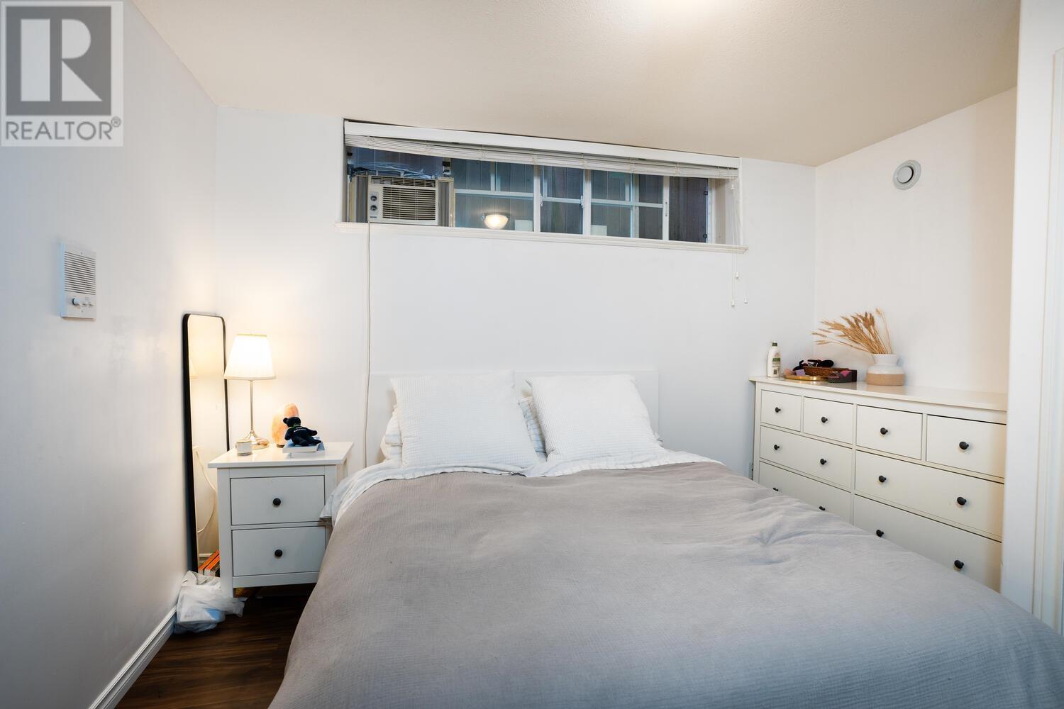 2808 W 13th Avenue, Vancouver, British Columbia  V6K 2T7 - Photo 29 - R2827568