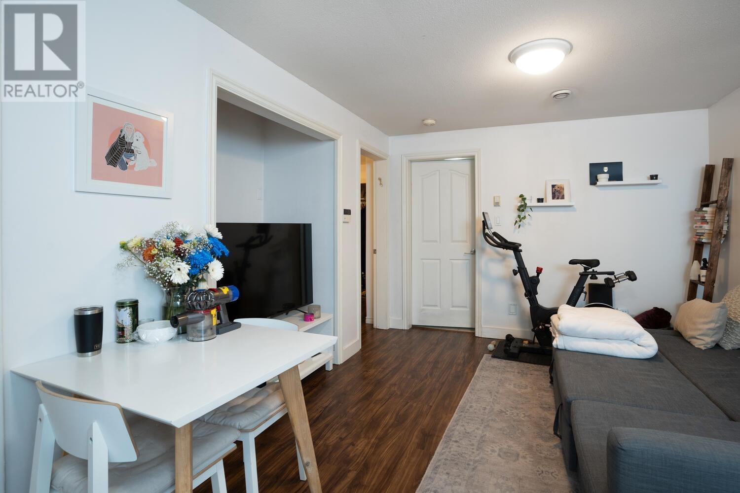 2808 W 13th Avenue, Vancouver, British Columbia  V6K 2T7 - Photo 32 - R2827568