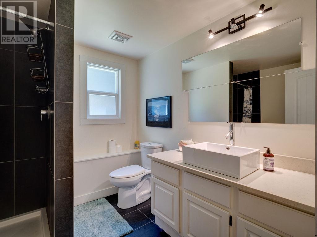 5104 Pam Road, Sechelt, British Columbia  V7Z 0G6 - Photo 26 - R2825313