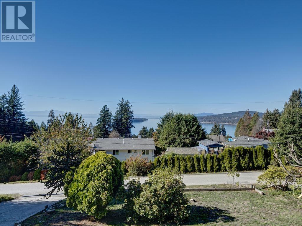 5104 Pam Road, Sechelt, British Columbia  V7Z 0G6 - Photo 34 - R2825313