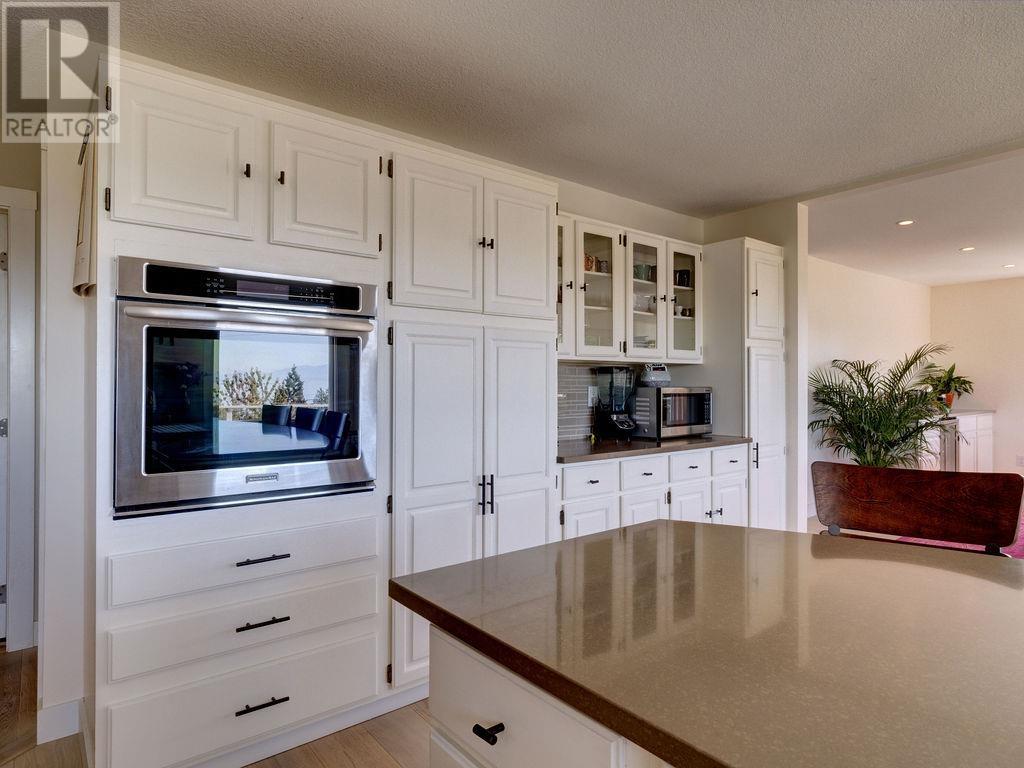 5104 Pam Road, Sechelt, British Columbia  V7Z 0G6 - Photo 8 - R2825313