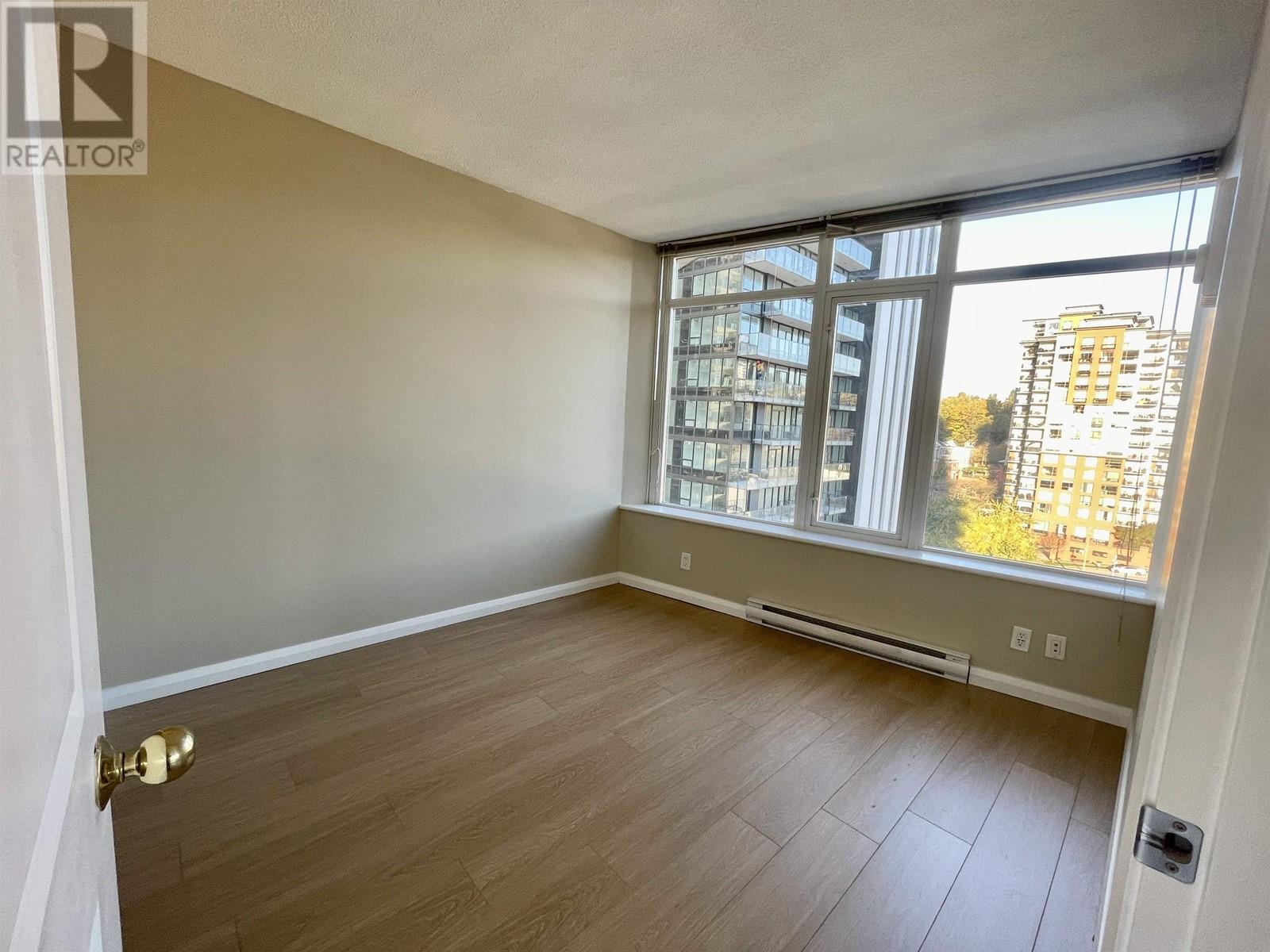 1706 888 Carnarvon Street, New Westminster, British Columbia  V3M 0C6 - Photo 12 - R2828108