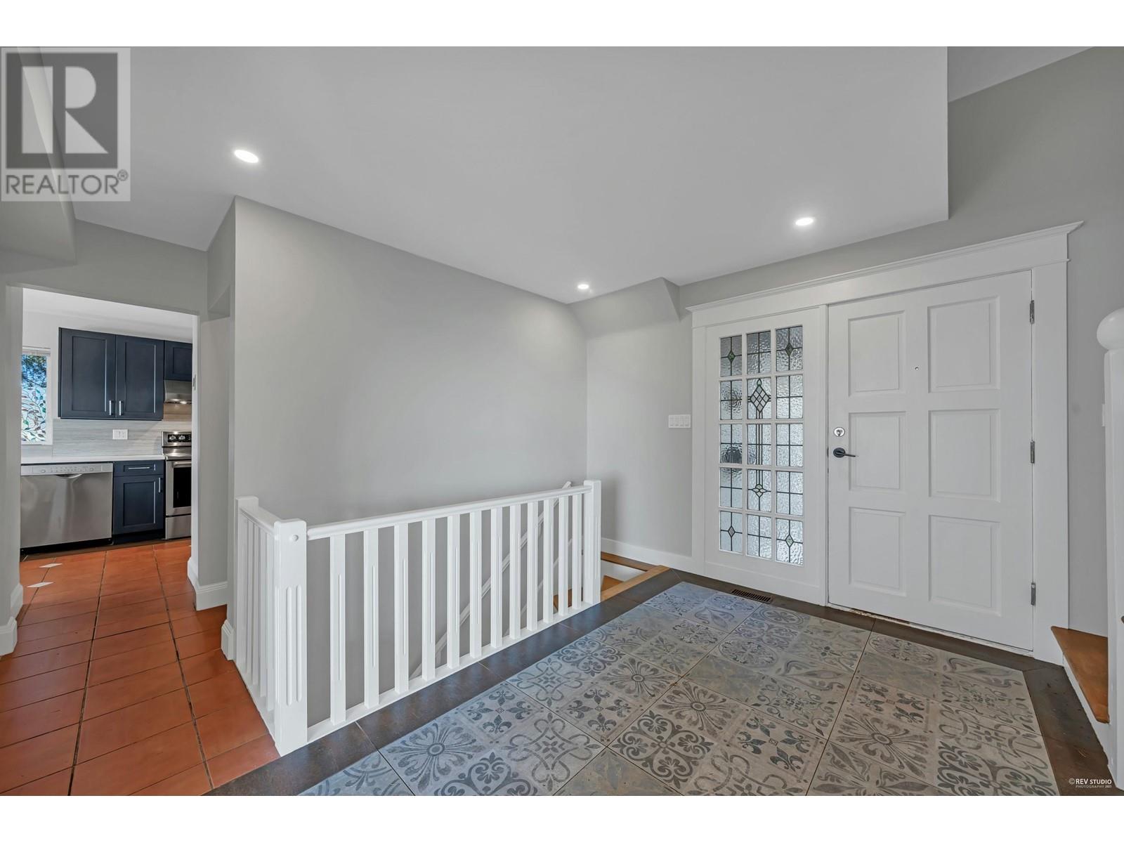 2602 Ottawa Avenue, West Vancouver, British Columbia  V7V 2T5 - Photo 12 - R2818948
