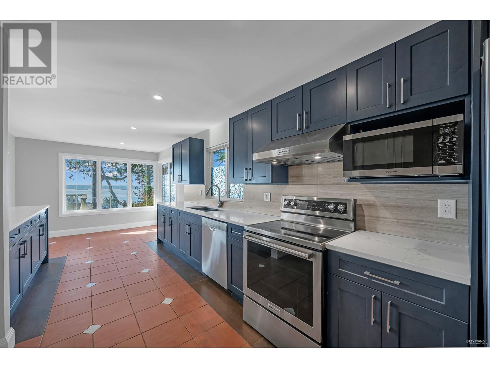 2602 Ottawa Avenue, West Vancouver, British Columbia  V7V 2T5 - Photo 20 - R2818948