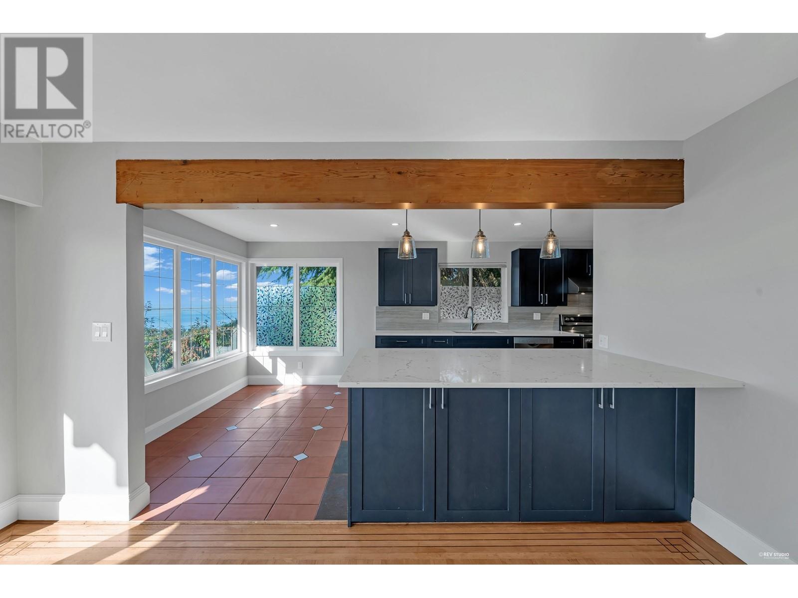 2602 Ottawa Avenue, West Vancouver, British Columbia  V7V 2T5 - Photo 18 - R2818948