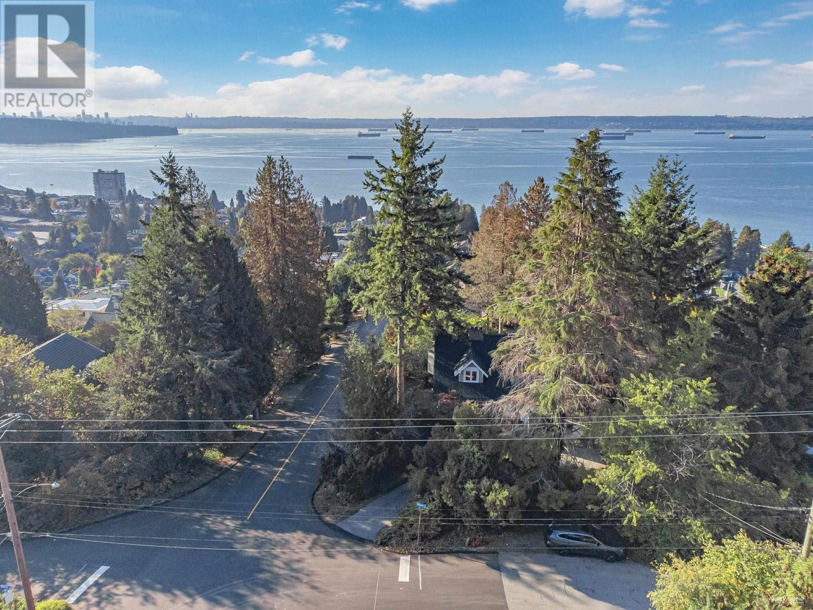 2602 OTTAWA AVENUE, west vancouver, British Columbia