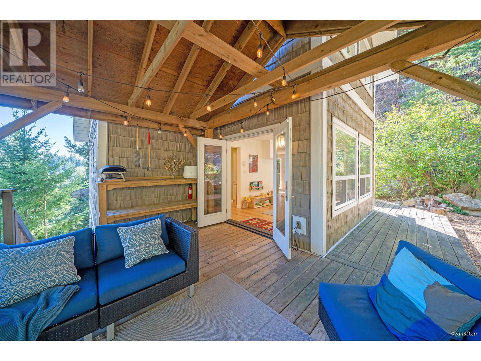 360 Creek Road, Bowen Island, British Columbia  V0N 1G1 - Photo 24 - R2828002