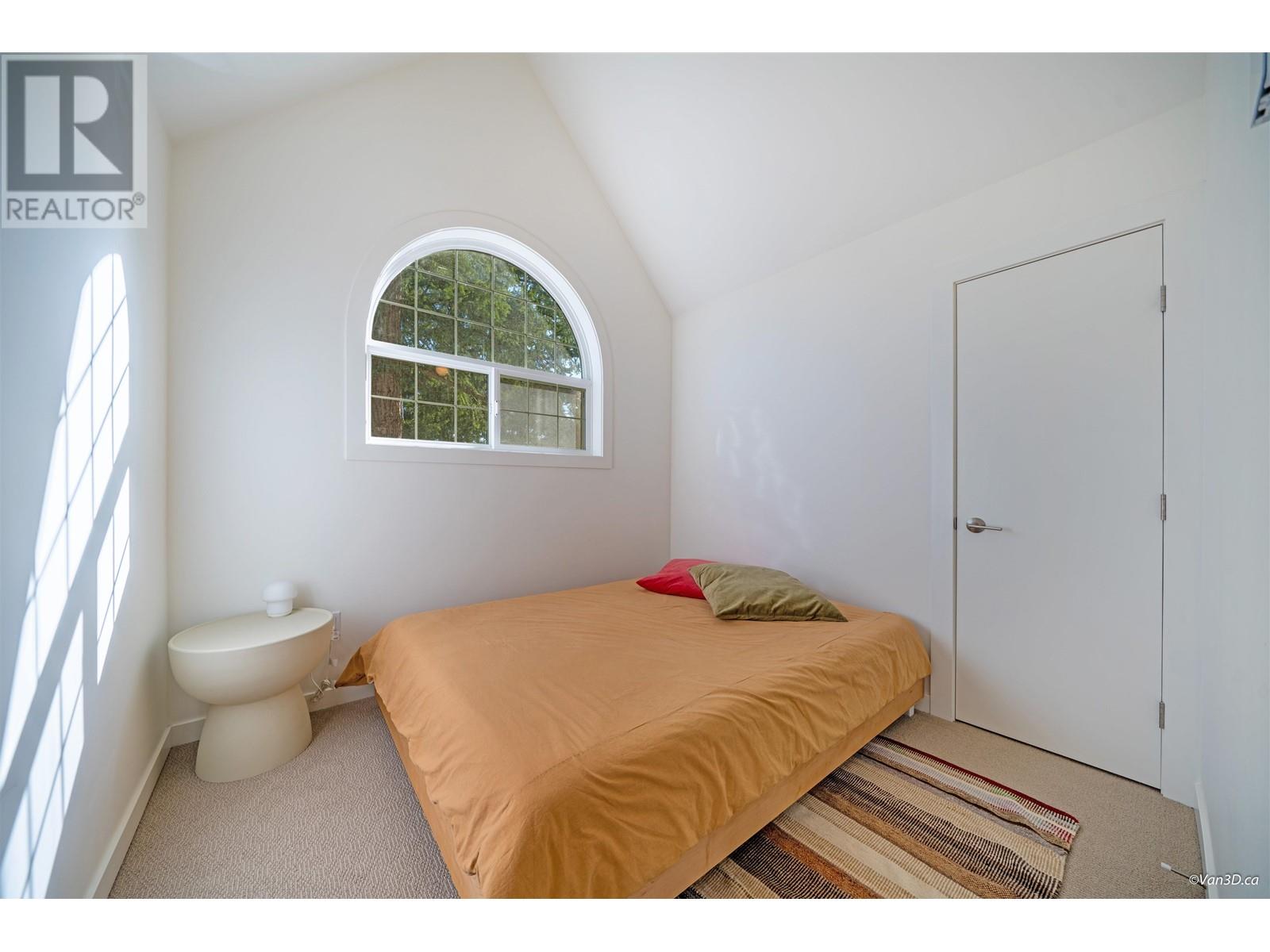 360 Creek Road, Bowen Island, British Columbia  V0N 1G1 - Photo 15 - R2828002