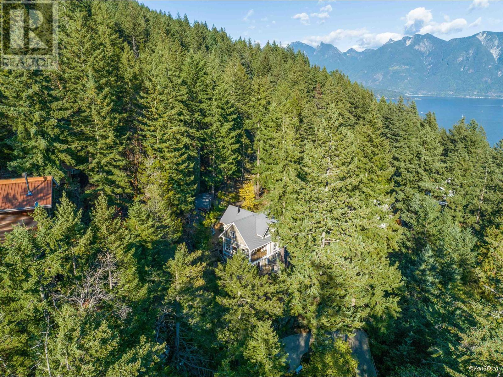 360 Creek Road, Bowen Island, British Columbia  V0N 1G1 - Photo 35 - R2828002