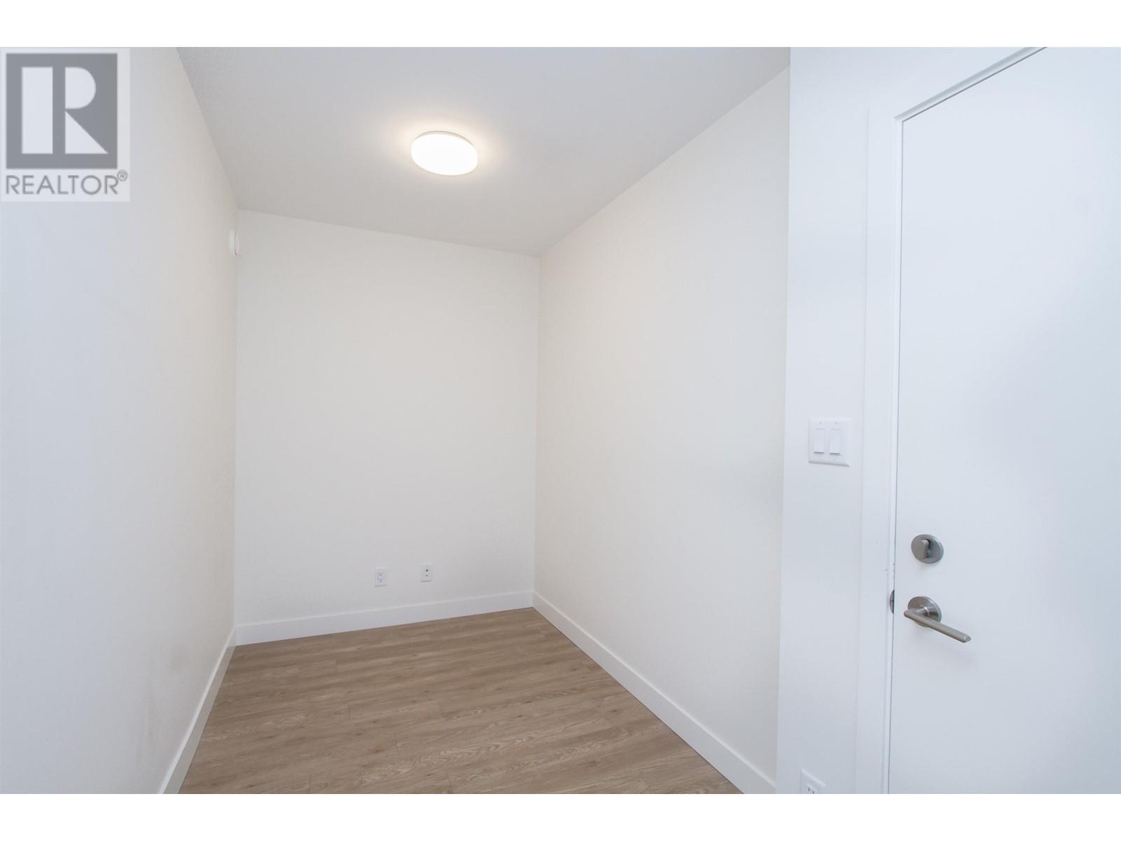 207 37881 Cleveland Avenue, Squamish, British Columbia  V8B 0Z7 - Photo 9 - R2828427