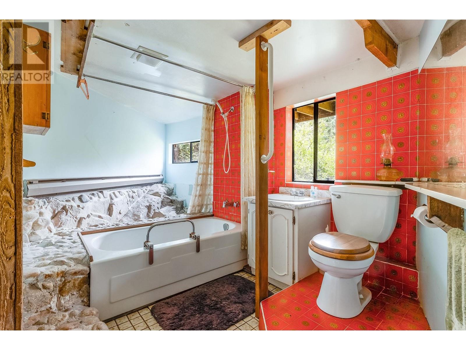 1473 Adams Road, Bowen Island, British Columbia  V0N 1G2 - Photo 26 - R2807698