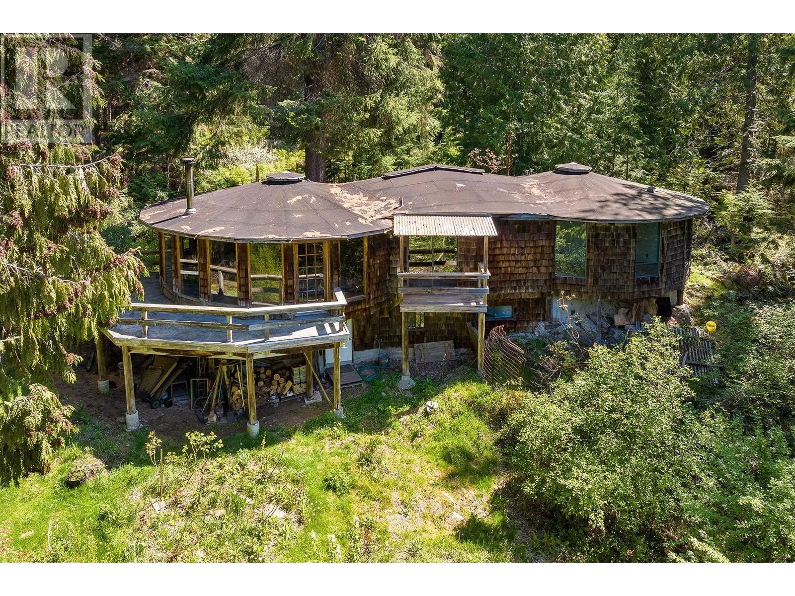 1473 Adams Road, Bowen Island, British Columbia  V0N 1G2 - Photo 12 - R2807698