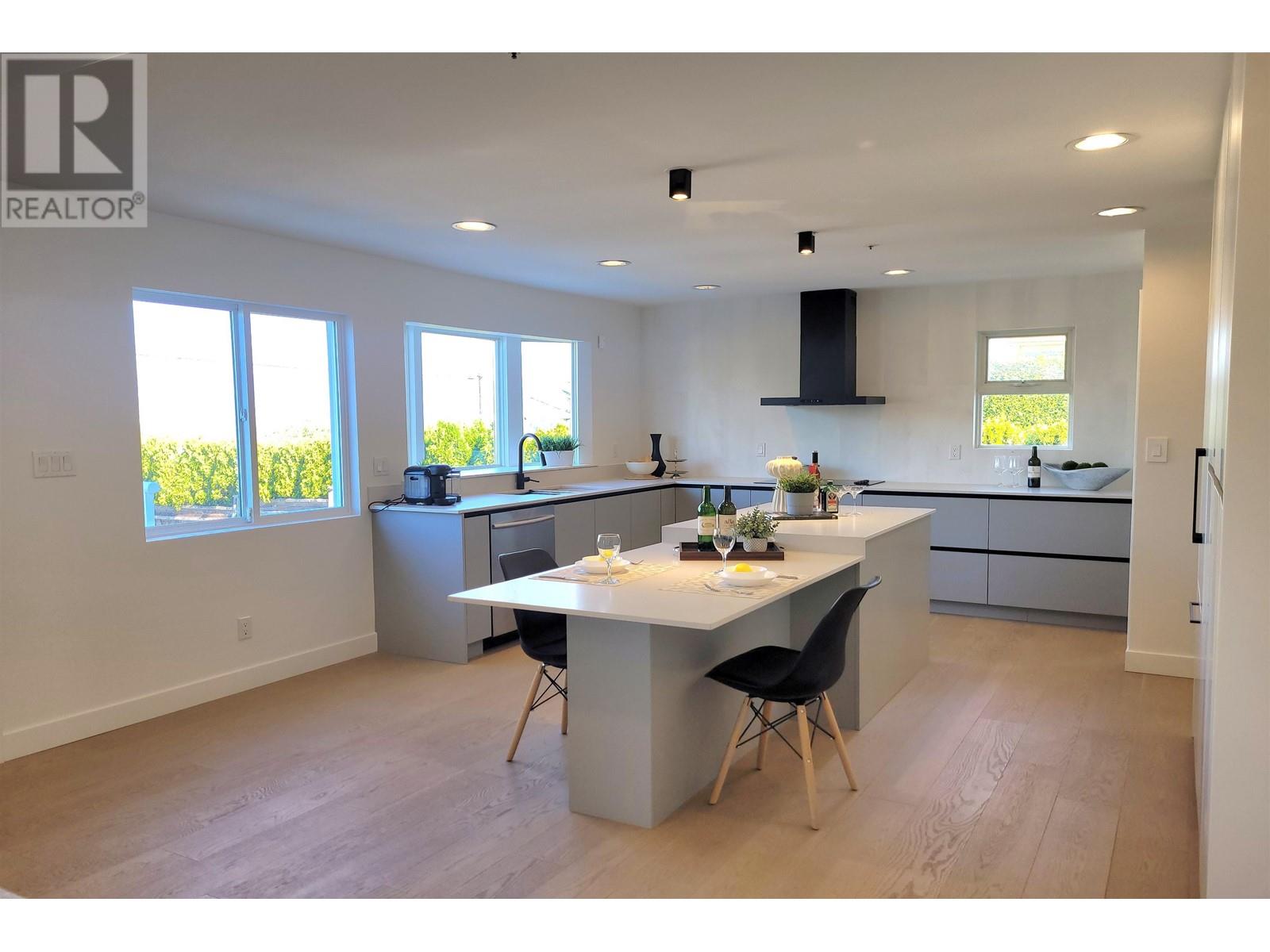 2903 W 28th Avenue, Vancouver, British Columbia  V6L 1X3 - Photo 8 - R2827829