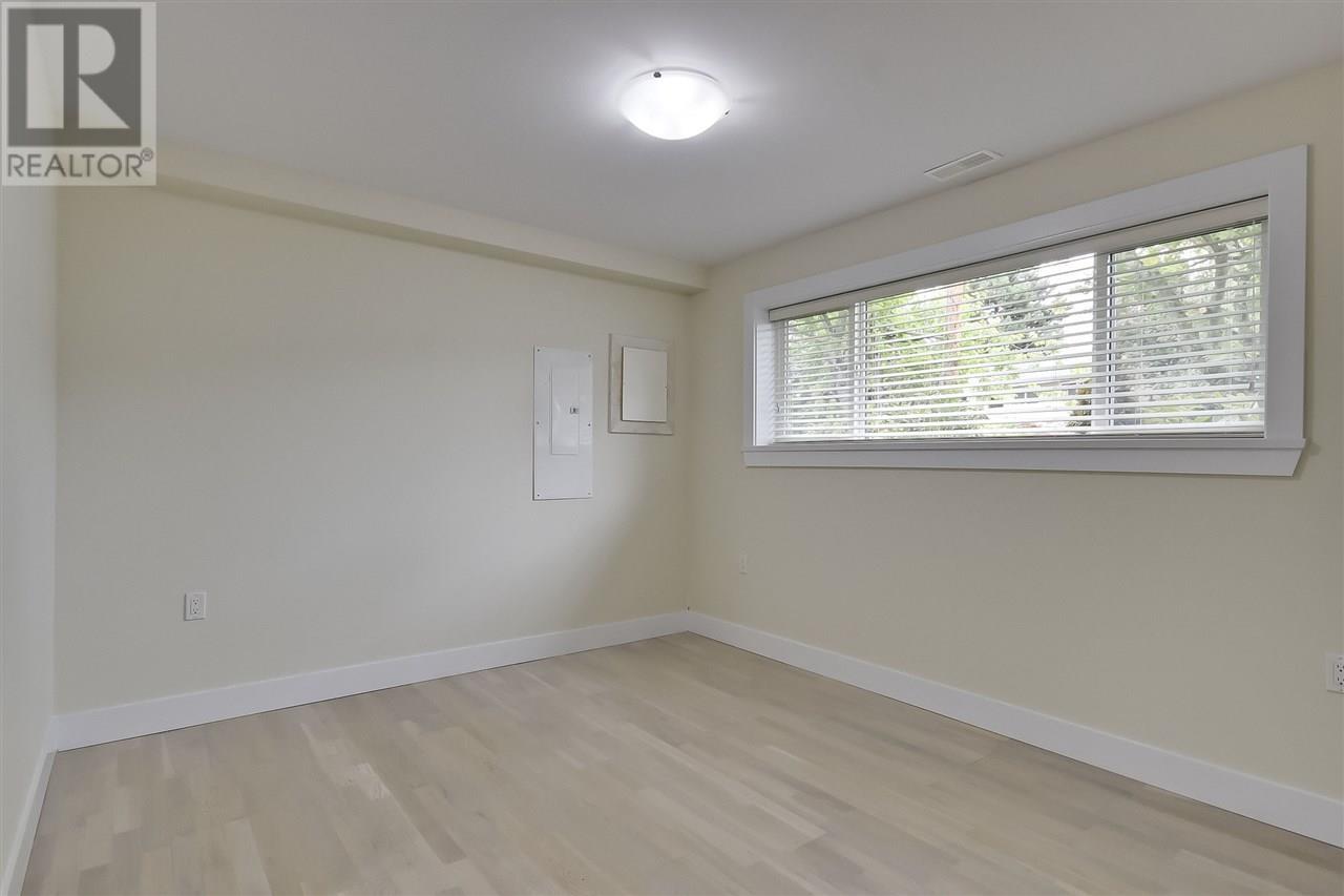 4572 47a Street, Delta, British Columbia  V4K 2N9 - Photo 14 - R2828240