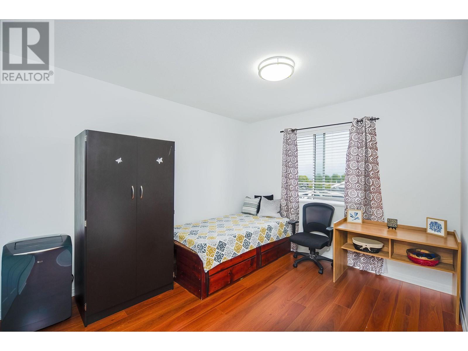 3089 E 28th Avenue, Vancouver, British Columbia  V5R 1S6 - Photo 24 - R2828376