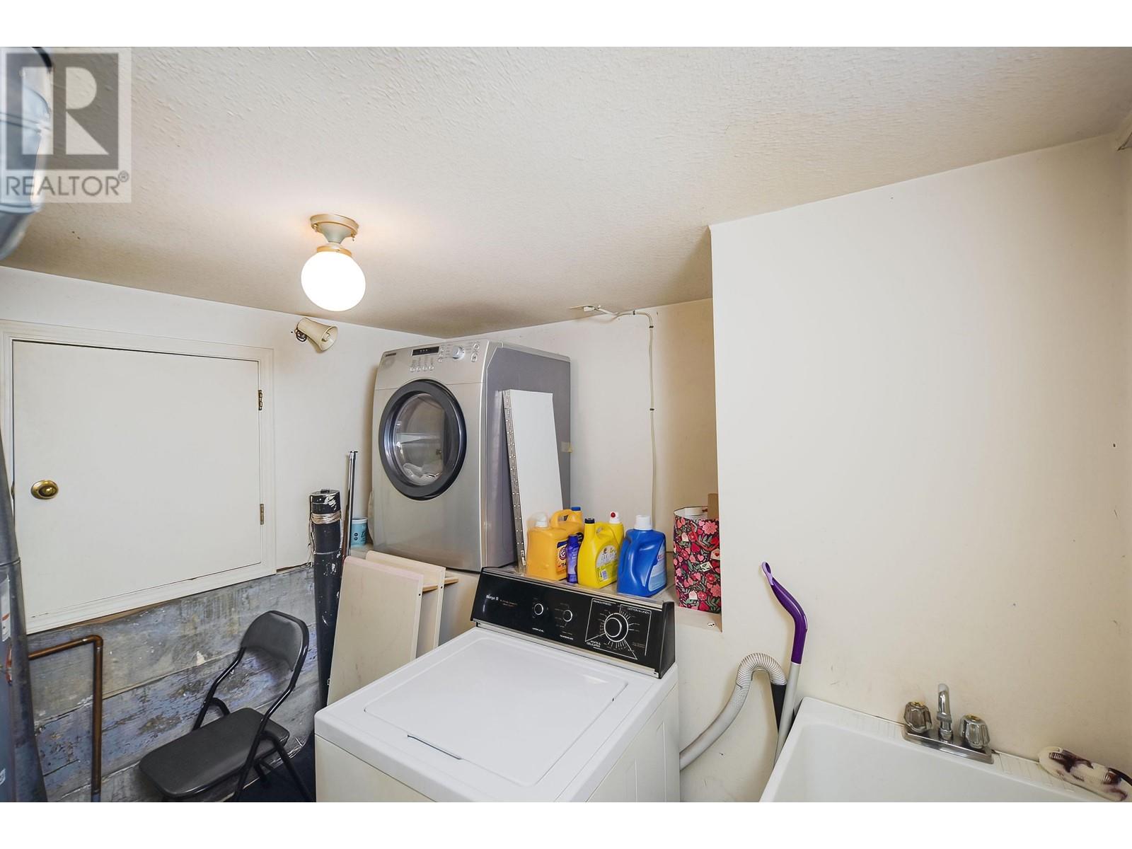 3089 E 28th Avenue, Vancouver, British Columbia  V5R 1S6 - Photo 28 - R2828376
