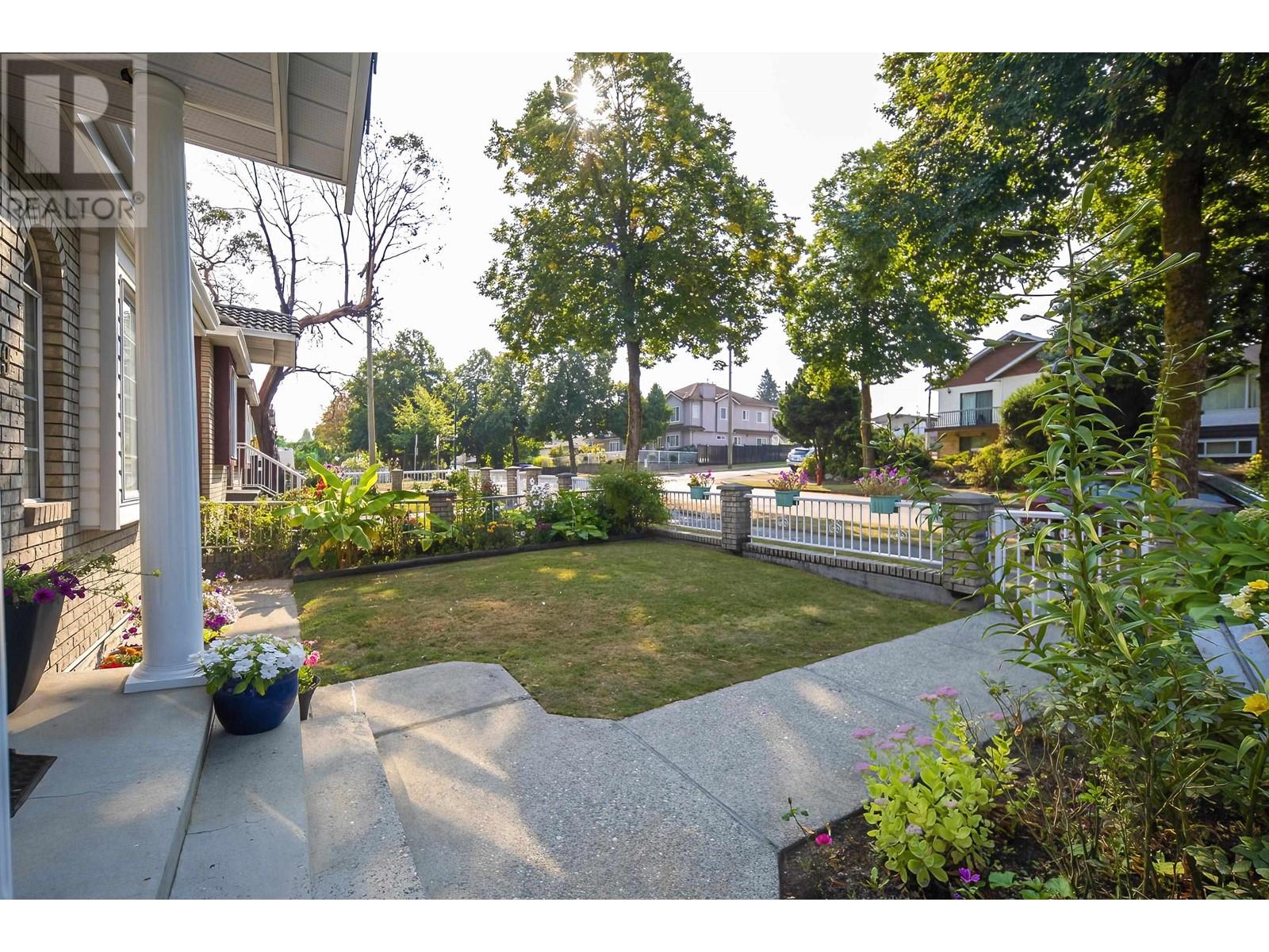 3089 E 28th Avenue, Vancouver, British Columbia  V5R 1S6 - Photo 36 - R2828376