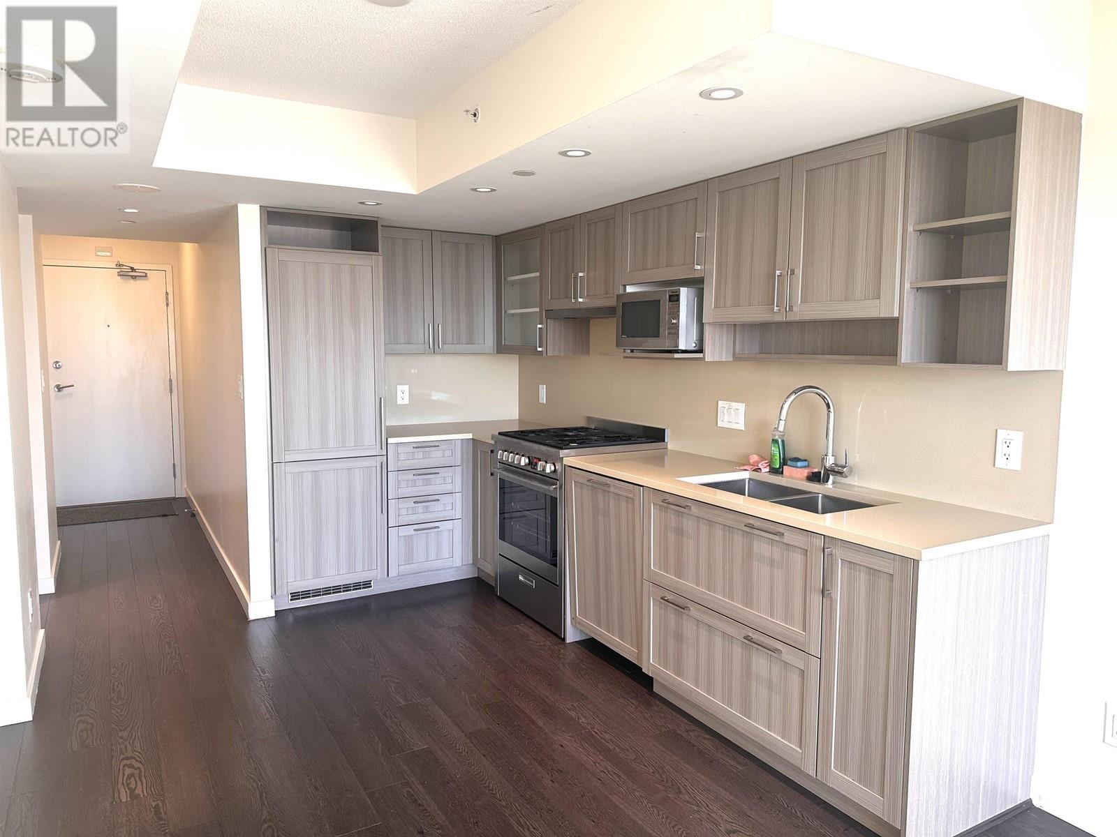 3xx3 5470 Ormidale Street, Vancouver, British Columbia  V5R 0G6 - Photo 2 - R2828394