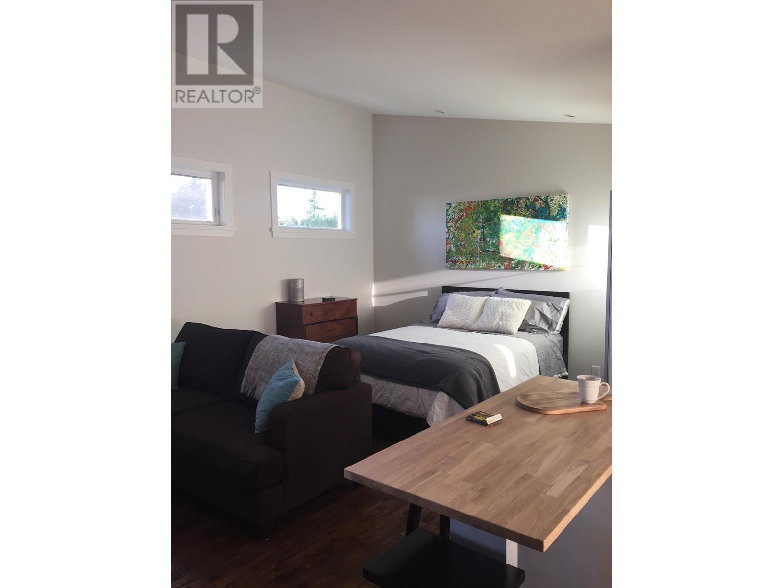 5201 Havies Road, Sechelt, British Columbia  V7Z 0B9 - Photo 40 - R2828441