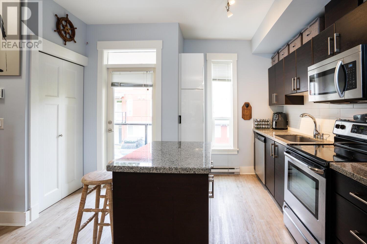 204 4808 Linden Drive, Ladner, British Columbia  V4K 0B5 - Photo 4 - R2826282