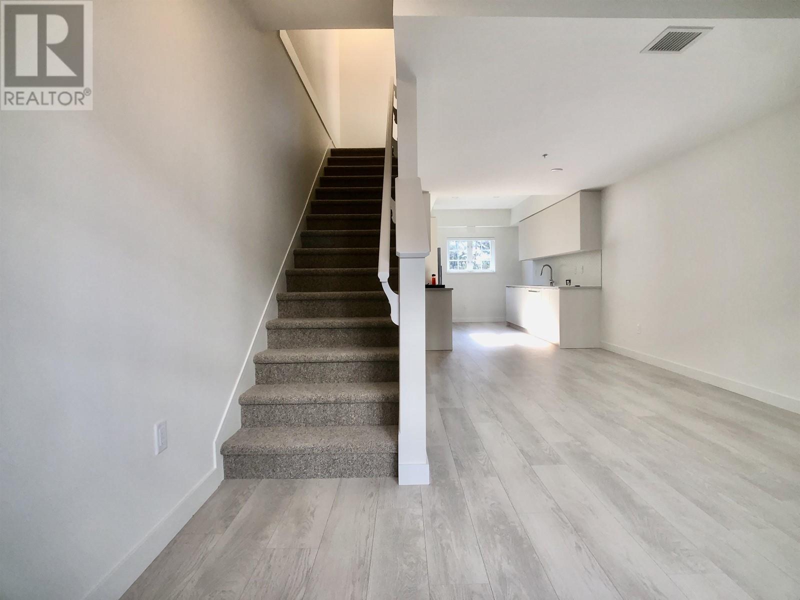 203 678 Fairview Street, Coquitlam, British Columbia  V3J 0N1 - Photo 9 - R2828447