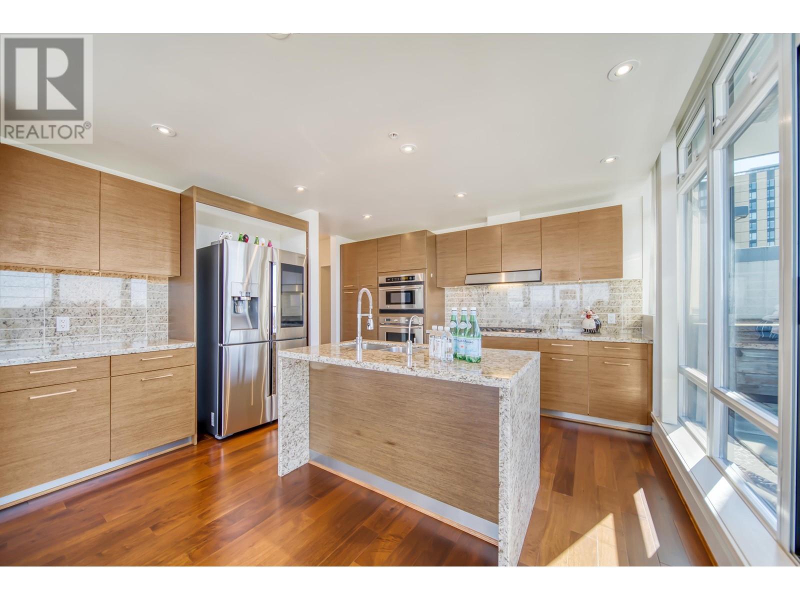 702 6018 Iona Drive, Vancouver, British Columbia  V6T 2L1 - Photo 14 - R2828453