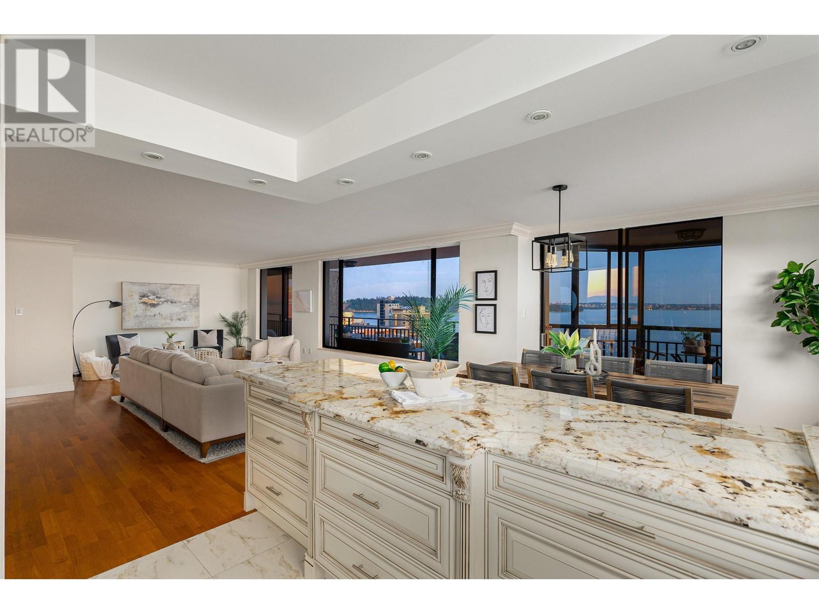 1501 2240 Bellevue Avenue, West Vancouver, British Columbia  V7V 1C6 - Photo 10 - R2812492