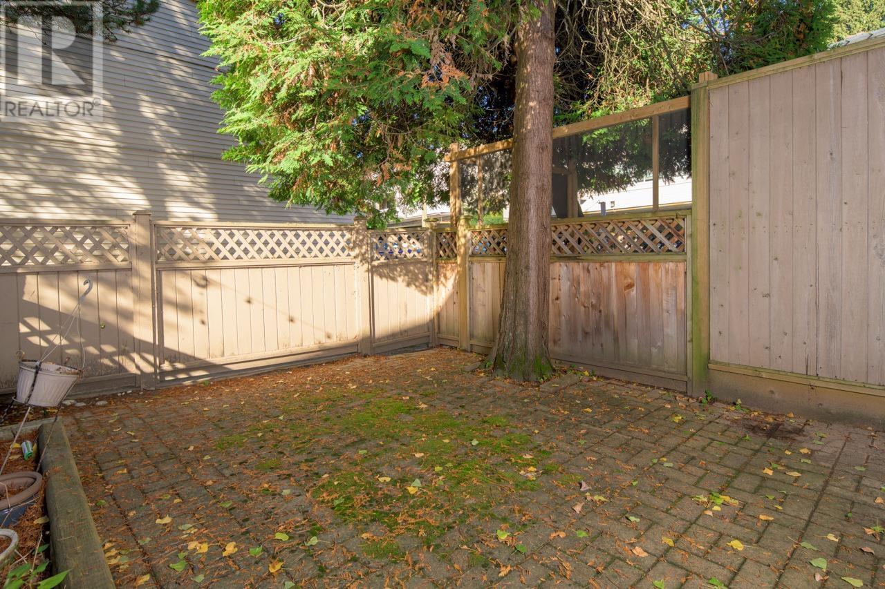 2009 Holdom Avenue, Burnaby, British Columbia  V5B 3W5 - Photo 31 - R2828456